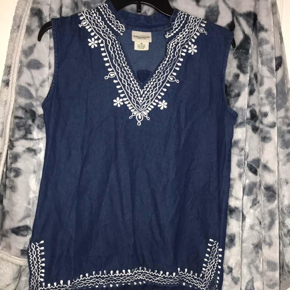 The brand is “ the Vermont country store”